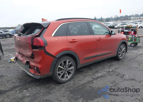 2021 Kia Niro Touring Special Edition z USA, uszkodzony, nr VIN KNDCC3LC4M5476952